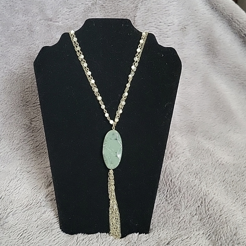 Gorgeous long necklace